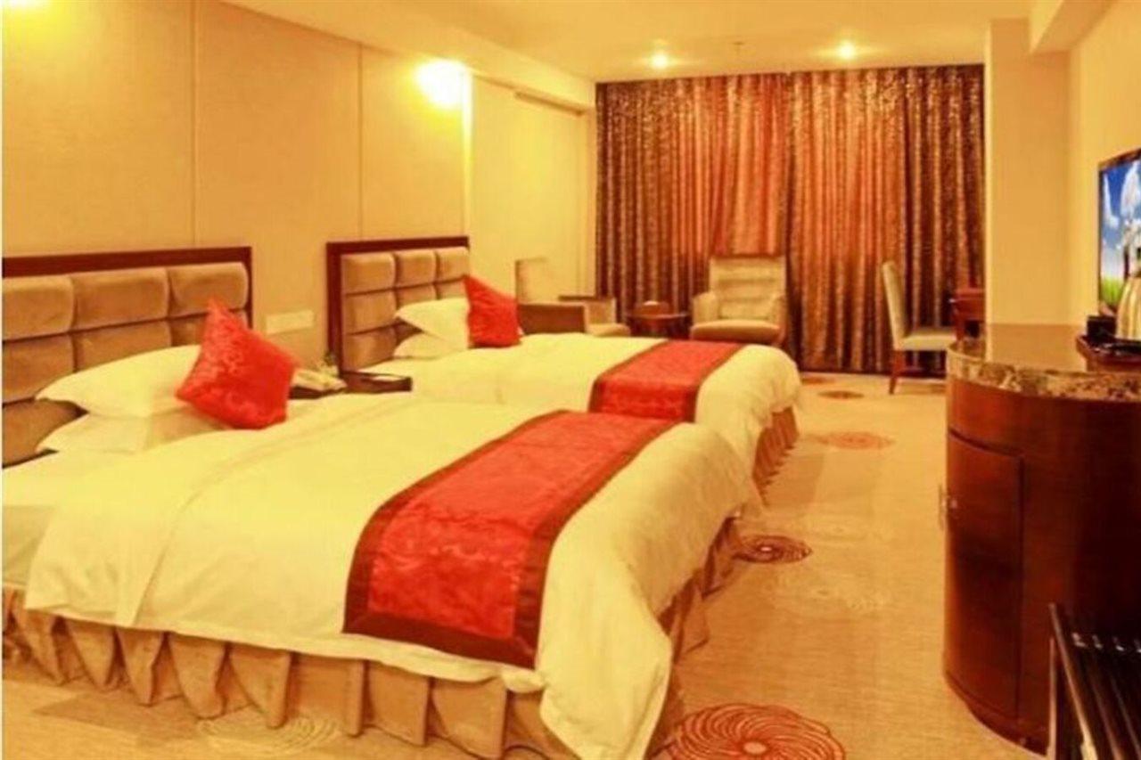 Langzhong Grand Hotel Shahepu Buitenkant foto