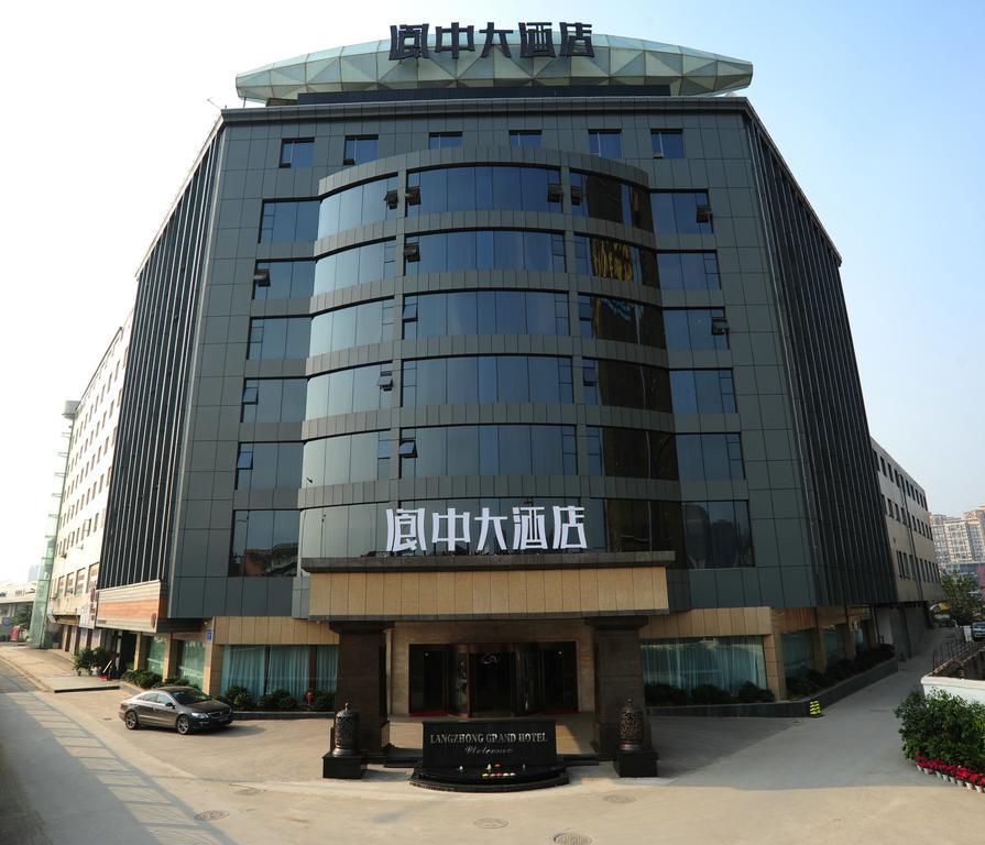 Langzhong Grand Hotel Shahepu Buitenkant foto