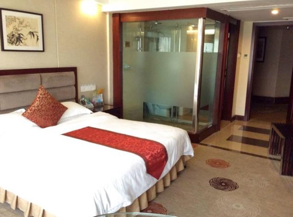 Langzhong Grand Hotel Shahepu Buitenkant foto