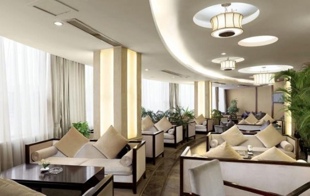 Langzhong Grand Hotel Shahepu Buitenkant foto